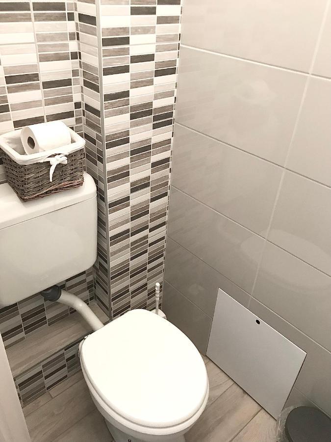 Belvárosi Stúdió Apartman Kecskemét Esterno foto